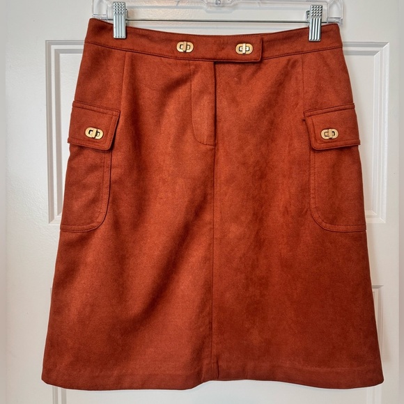J. McLaughlin Faux Suede Skirt Size 2 - Picture 1 of 8